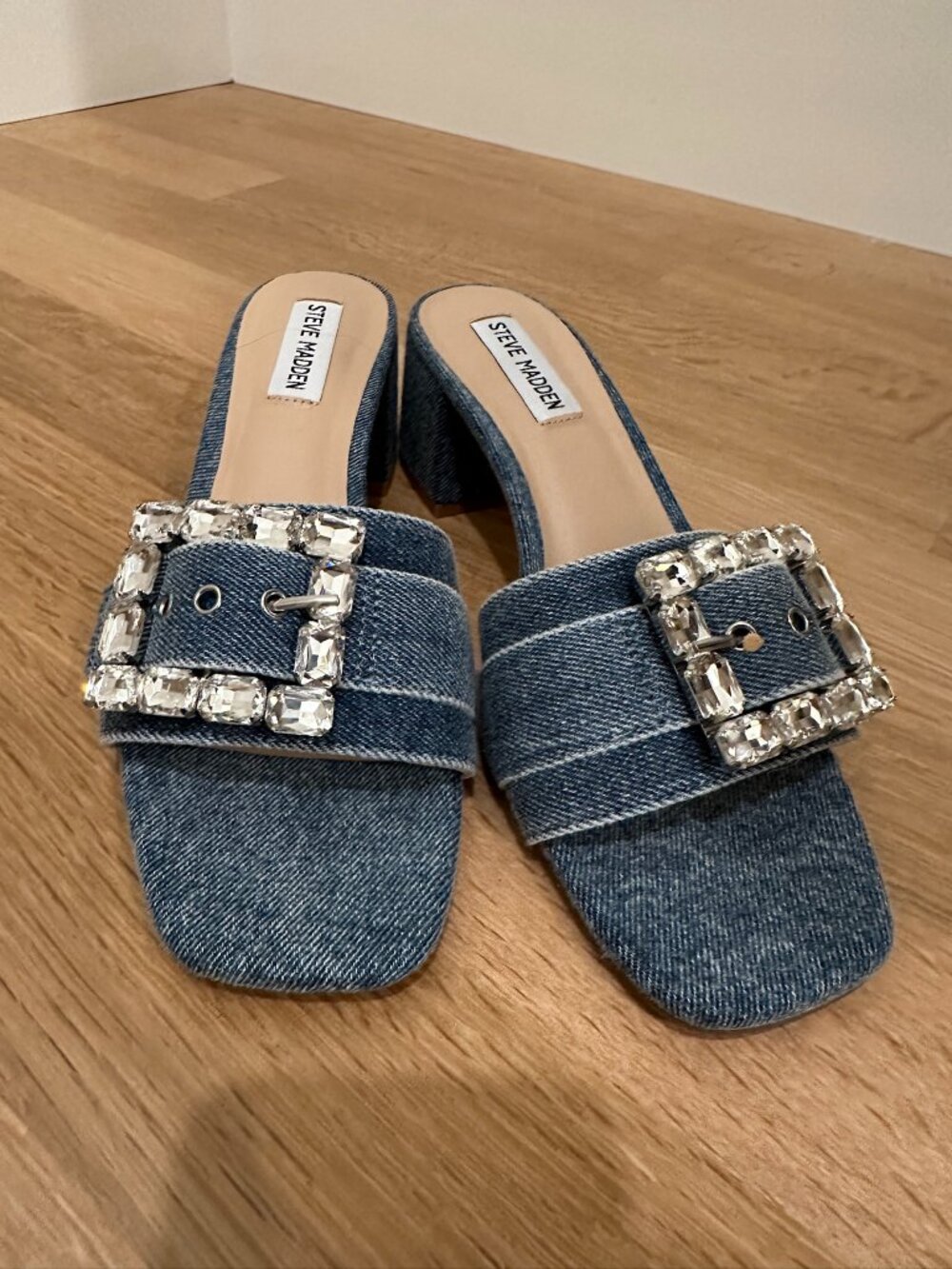 Steve Madden Slides